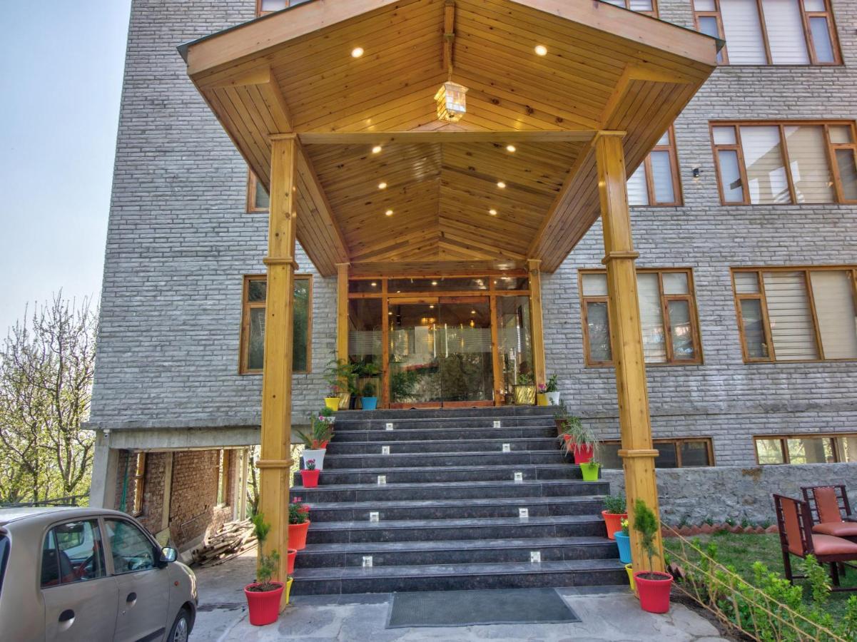 Hotel Simi Grand By Nomad Musafir Manāli Zewnętrze zdjęcie